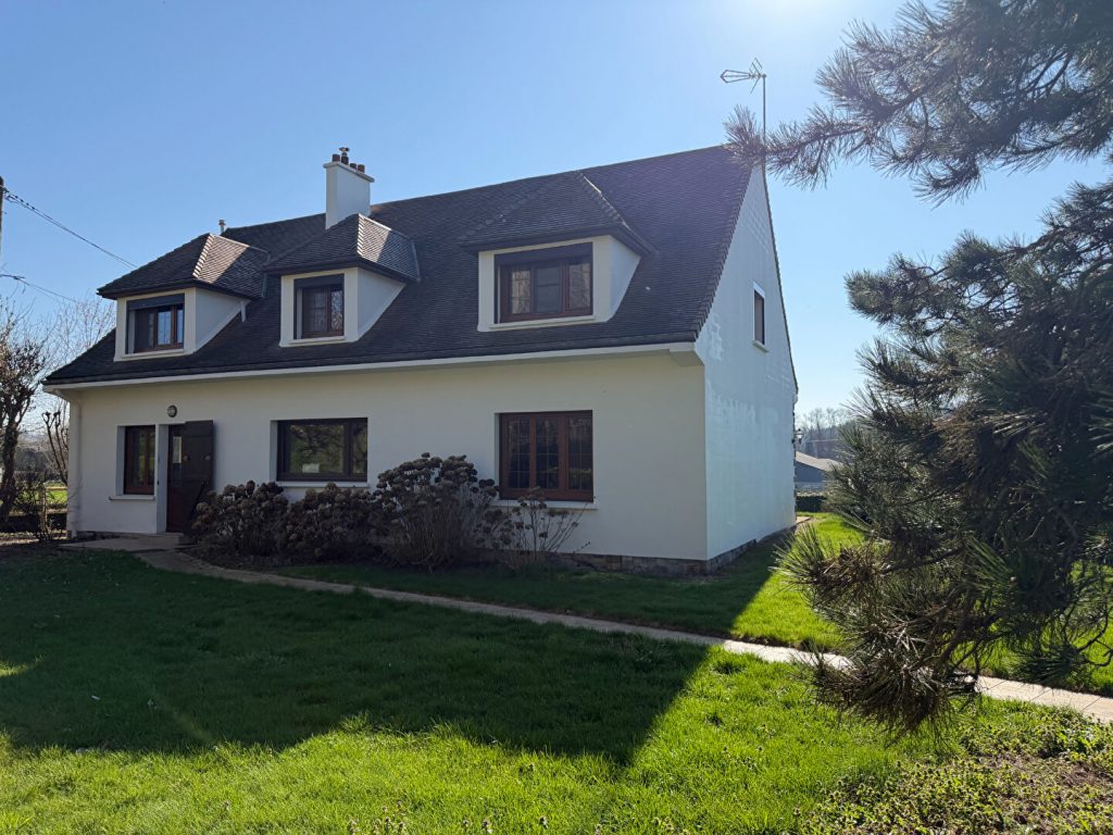 Maison Rougeries 10 pièce(s) 202.81 m2
